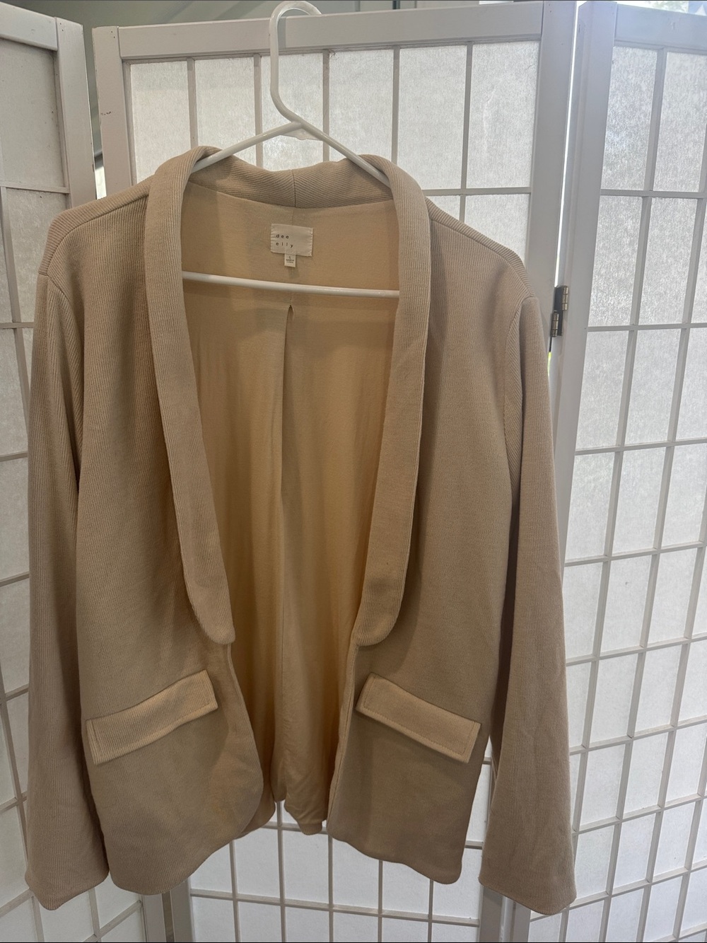 Women's Beige Open-Front Jacket - Lightweight Shawl Collar